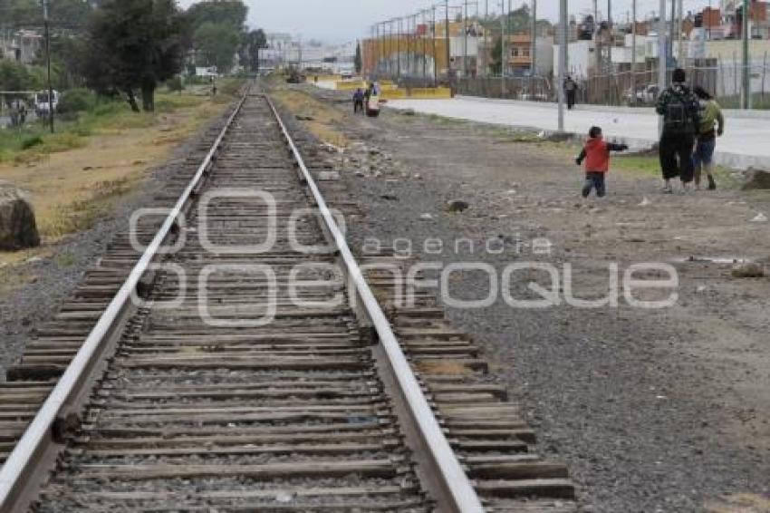 CARRIL CONFINADO METROBÚS