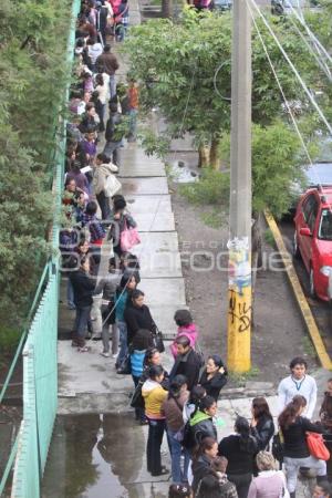 EDUCACIÓN . CONCURSO NACIONAL PARA OTORGAR PLAZAS DOCENTES