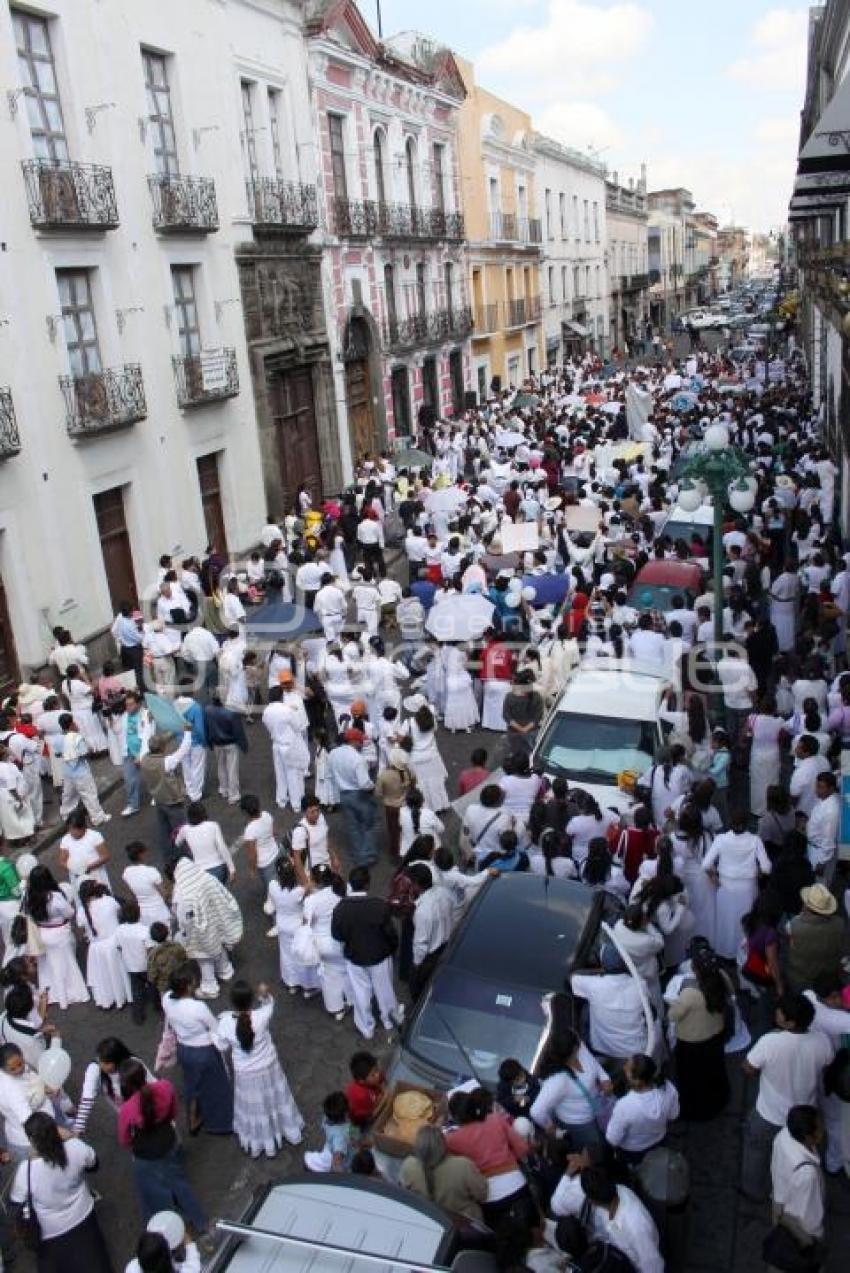 MANIFESTACIÓN ESCUELAS LAICAS