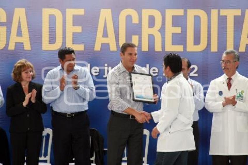 ACREDITACIÓN CLÍNICAS
