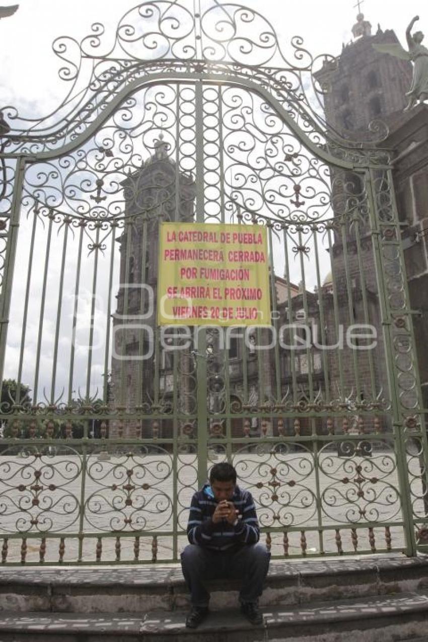 CATEDRAL CERRADA POR FUMIGACIÓN