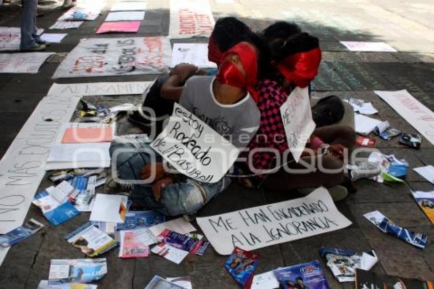 MANIFESTACIÓN ESTUDIANTES