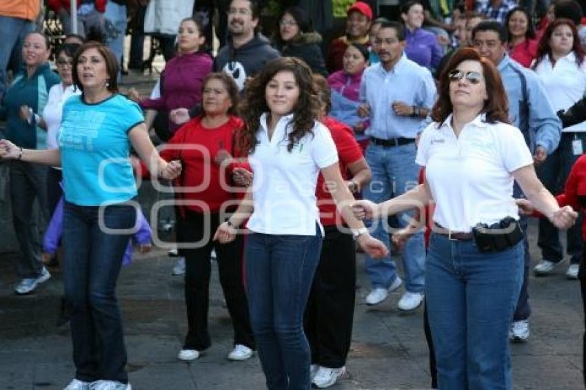 ACTIVACIÓN FÍSICA ZÓCALO