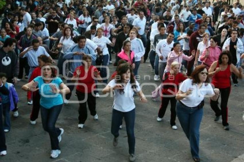 ACTIVACIÓN FÍSICA ZÓCALO