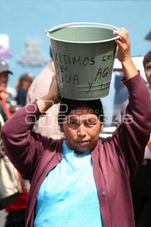 COLONIAS DEL SUR EXIGEN AGUA