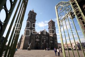 CATEDRAL ABRE SUS PUERTAS TRAS FUMIGACIÓN