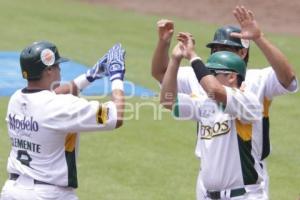 PERICOS CONTRA SULTANES.LMB