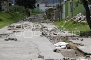 ACCESO A CANOA EN MAL ESTADO