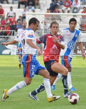 FUTBOL . IRAPUATO VS PUEBLA
