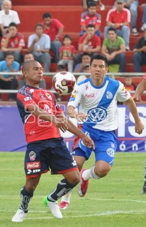 FUTBOL . IRAPUATO VS PUEBLA