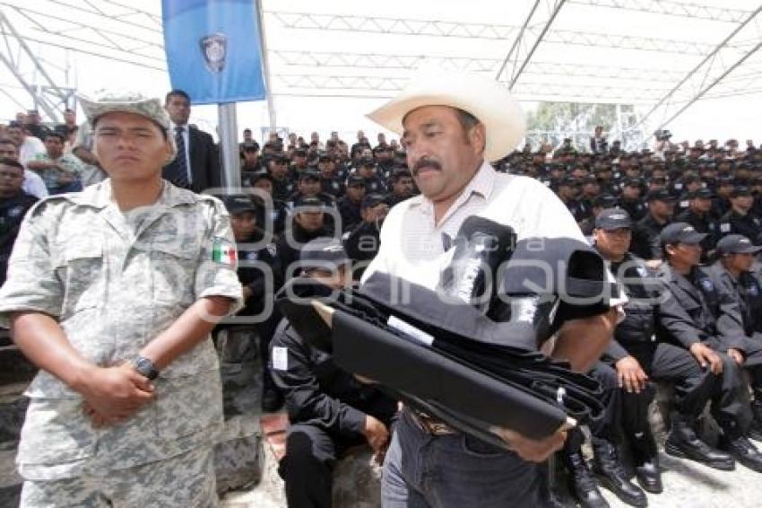 ENTREGA UNIFORMES CORPORACIONES DE SEGURIDAD