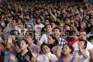 ENCUENTRO JÓVENES EN EL ESPÍRITU SANTO