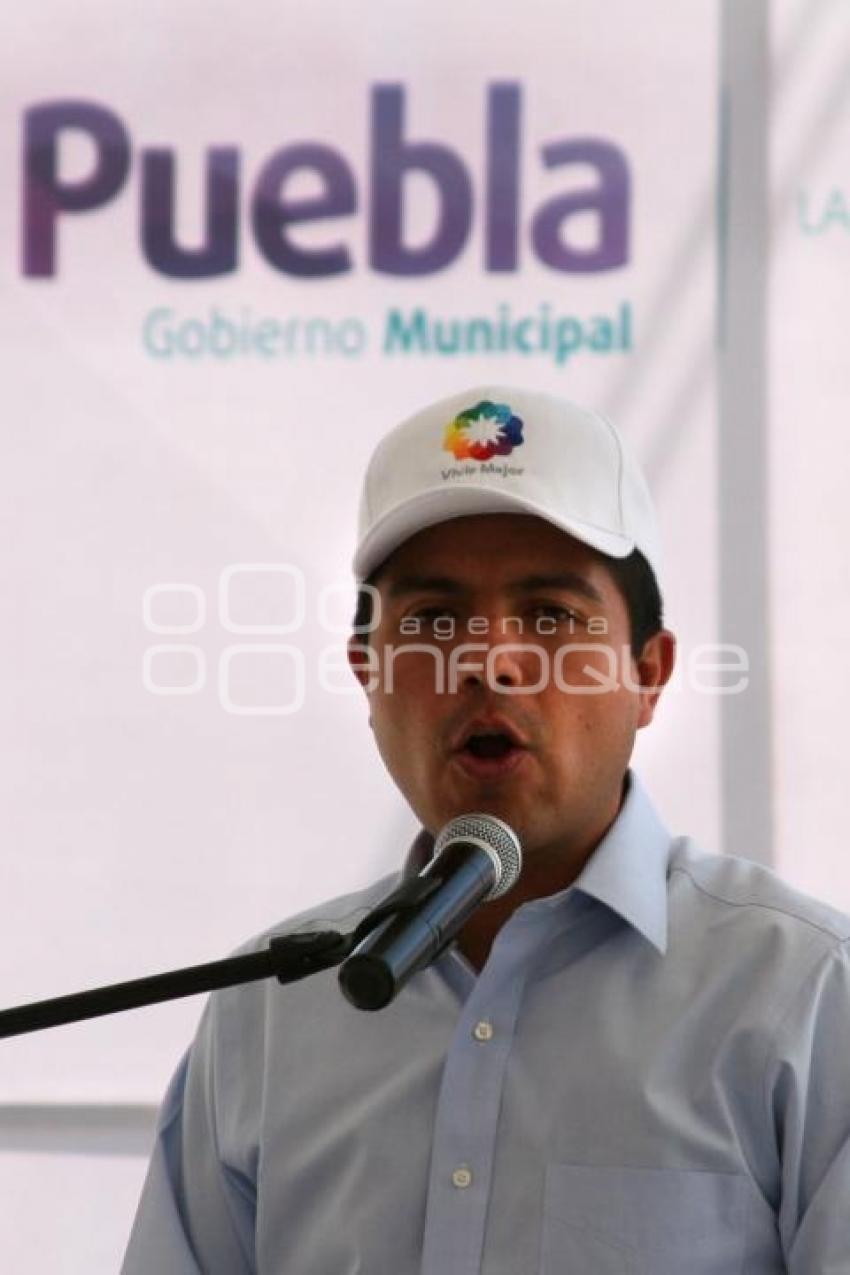 EDUARDO RIVERA PÉREZ