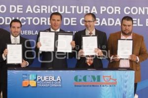 FIRMA CONVENIO GRANJAS CARROL PRODUCTORES DE CEBADA