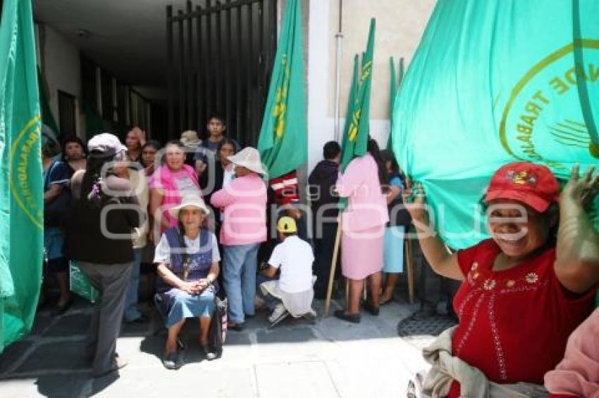 MANIFESTACIÓN UNTA