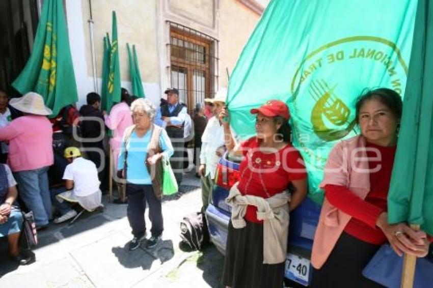 MANIFESTACIÓN UNTA