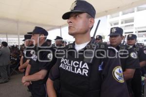 ENTREGA VEHICULOS EQUIPAMIENTO POLICIA AUXILIAR