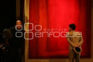 OBRA TEATRAL ROJO