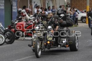 CONFEDERACIÓN DE MOTOCICLISTAS Y POLICÍAS