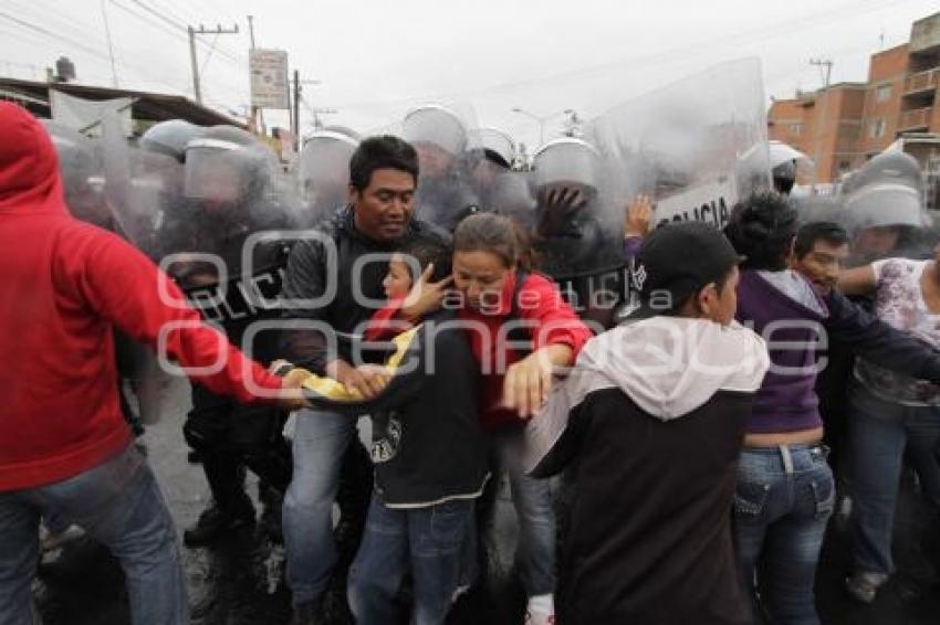 RETIRAN CASETAS COMERCIALES AGUA SANTA