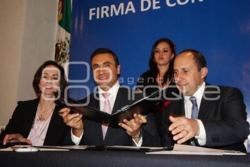 FIRMA DE CONVENIO SIGER-FEDANET