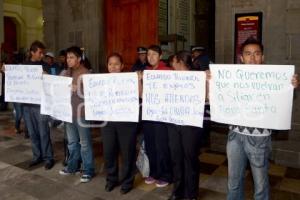 MANIFESTACIÓN VECINOS AGUA SANTA