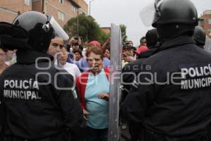 RETIRAN CASETAS COMERCIALES AGUA SANTA