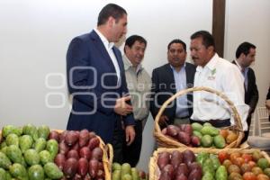 FIRMA DE CONVENIO LFV Y PRODUCTORES DE NOPAL - TUNA