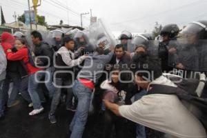RETIRAN CASETAS COMERCIALES AGUA SANTA