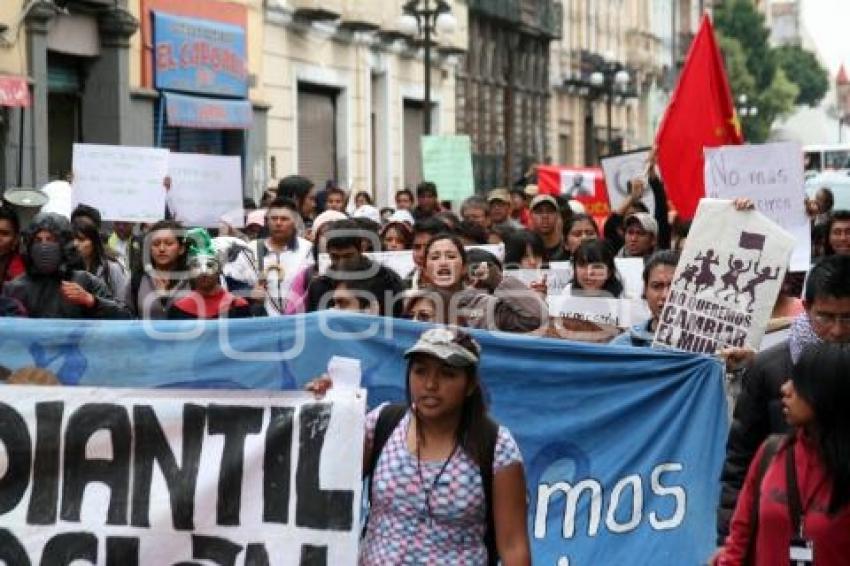 MANIFESTACIÓN INCONFORMES BUAP