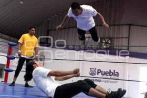 EXAMEN PARA LUCHADORES