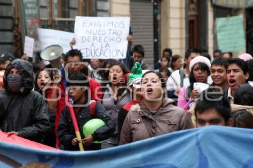 MANIFESTACIÓN INCONFORMES BUAP