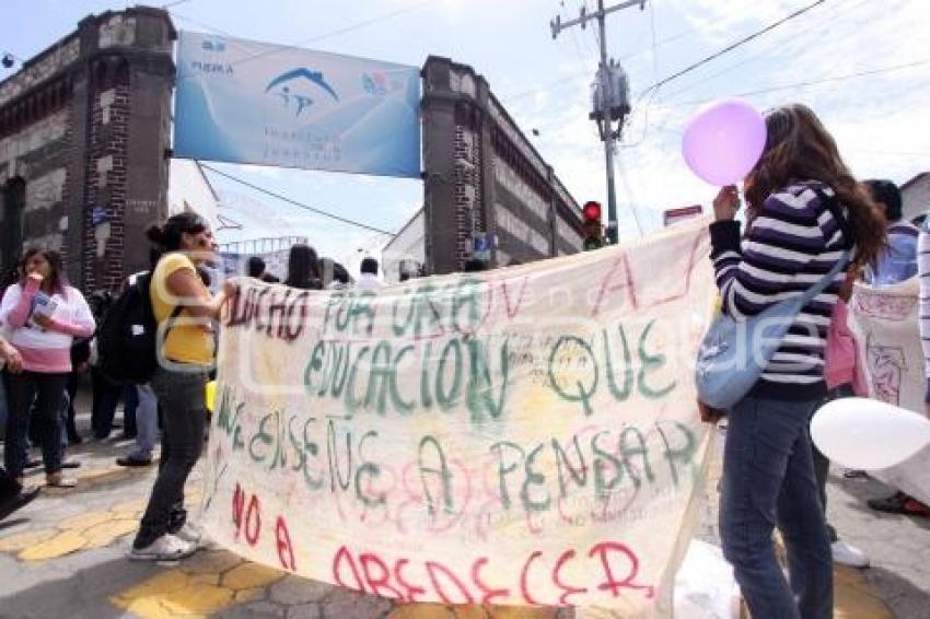 MANIFESTACIÓN DE LA FEET EN EL IPJ