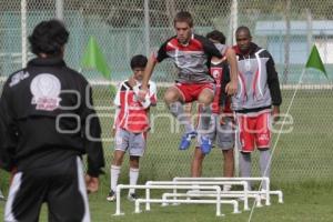 ENTRENAMIENTO LOBOS DE LA BUAP