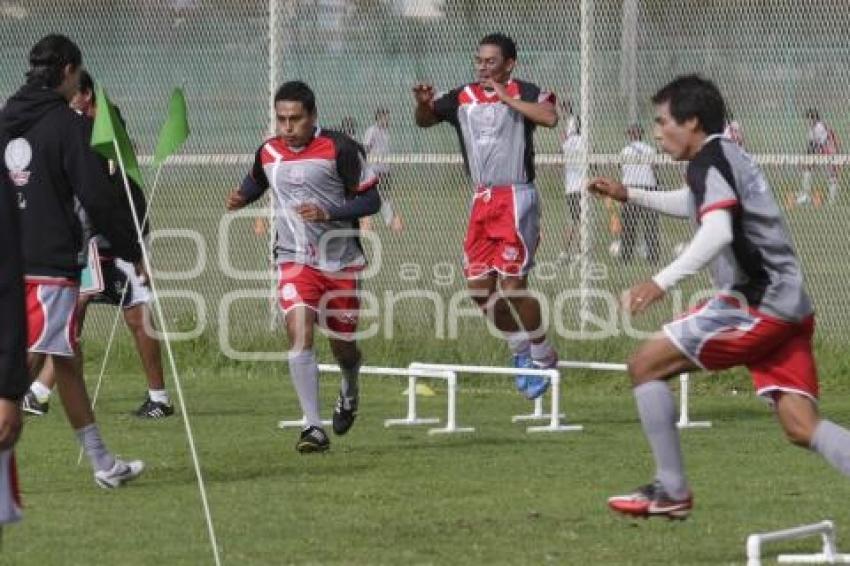 ENTRENAMIENTO LOBOS DE LA BUAP