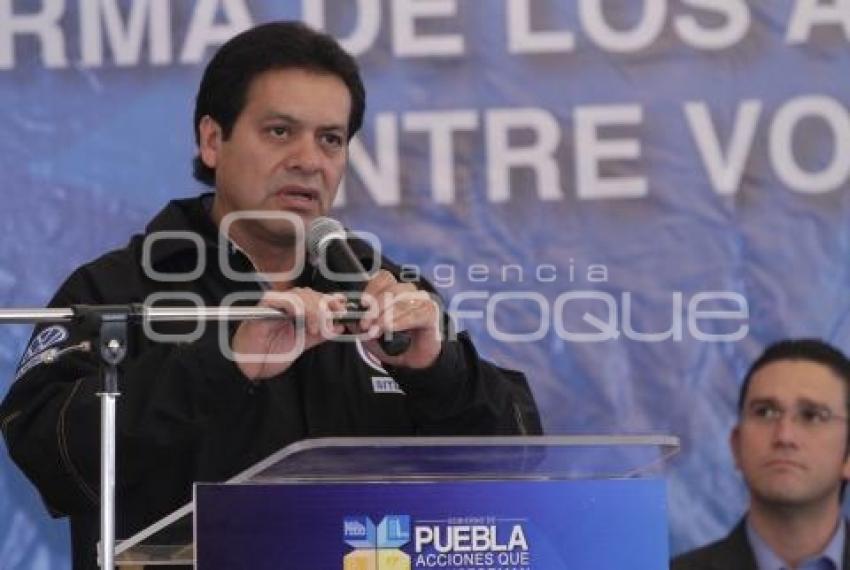 FIRMAN ACUERDOS SALARIALES EMPRESA SINDICATO VW