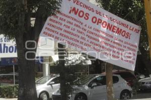 VECINOS CONTRA GASOLINERA