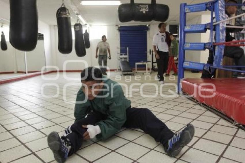BOX . CHOQUE DE NACIONES