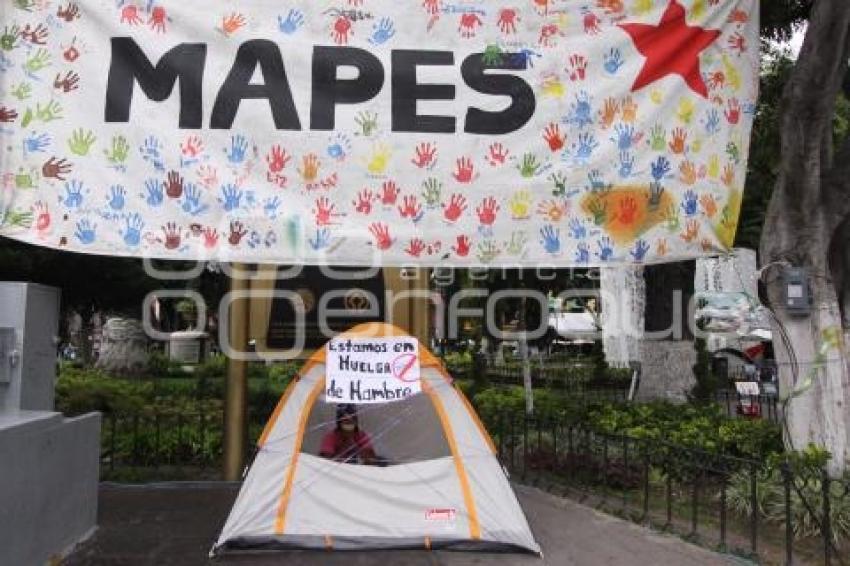 HUELGA HAMBRE ESTUDIANTES MAPES