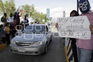 TOMAN CASETA INTEGRANTES DE YOSOY132