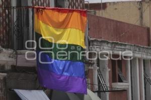 BANDERA LGTB