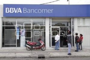 ASALTAN SUCURSAL BANCOMER