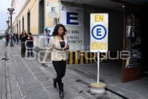 ESTACIONAMIENTOS