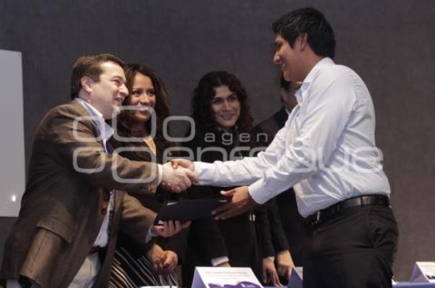 GRADUACIÓN INCUBADORAS TEC DE MONTERREY