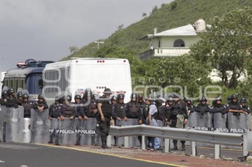 CIERRE AUTOPISTA A ATLIXCO