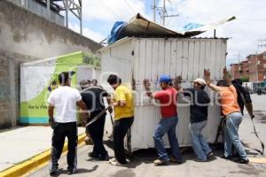 REORDENAN CASETAS EN AGUA SANTA