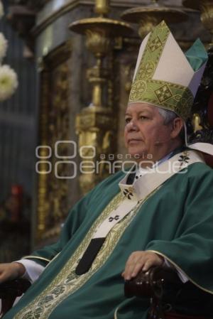 RELIGIÓN . ARZOBISPO