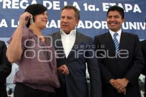 PRIMERA ENTREGA DE CASAS BUAP