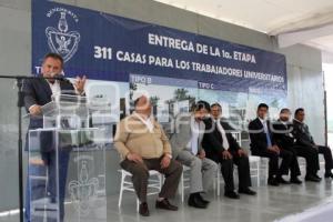 PRIMERA ENTREGA DE CASAS BUAP