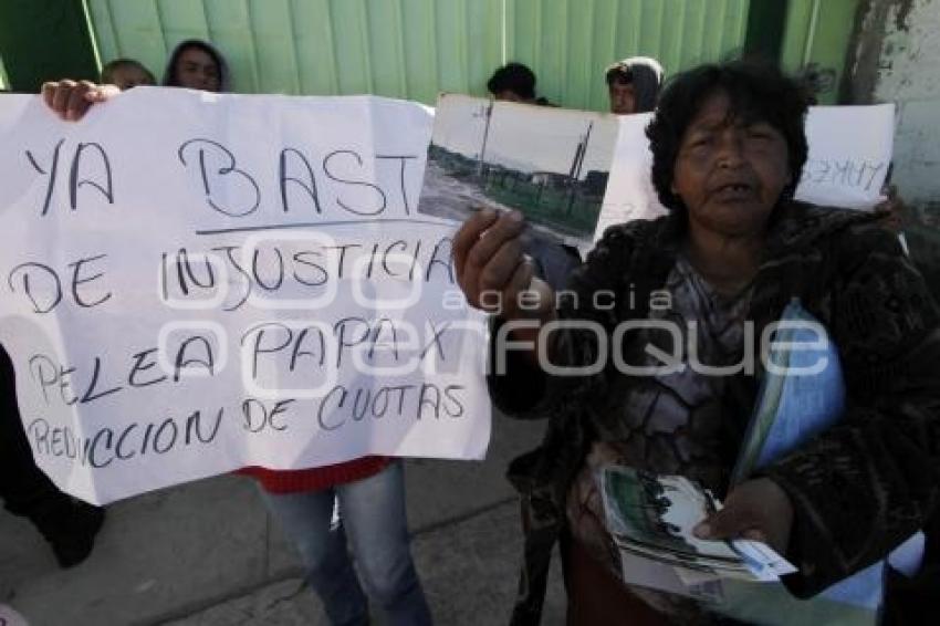 PIDEN SALIDA DE DIRECTORA EMILIANO ZAPATA